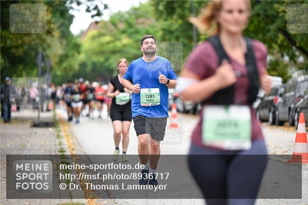 21.09.2025 - PSD Bank Halbmarathon Dr. Thomas Lammeyer http://msf.ph/oto/8936717 21.09.2025 11:03:12 Laufen 1281 meine-sportfotos.de