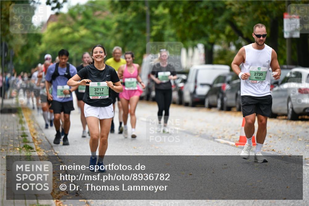 21.09.2025 - PSD Bank Halbmarathon Dr. Thomas Lammeyer http://msf.ph/oto/8936782 21.09.2025 11:03:31 Laufen 3717, 2735 meine-sportfotos.de