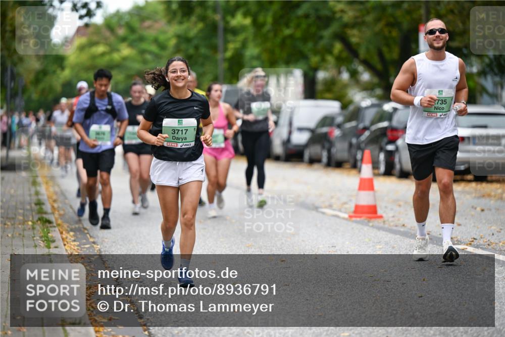 21.09.2025 - PSD Bank Halbmarathon Dr. Thomas Lammeyer http://msf.ph/oto/8936791 21.09.2025 11:03:33 Laufen 3717, 735 meine-sportfotos.de