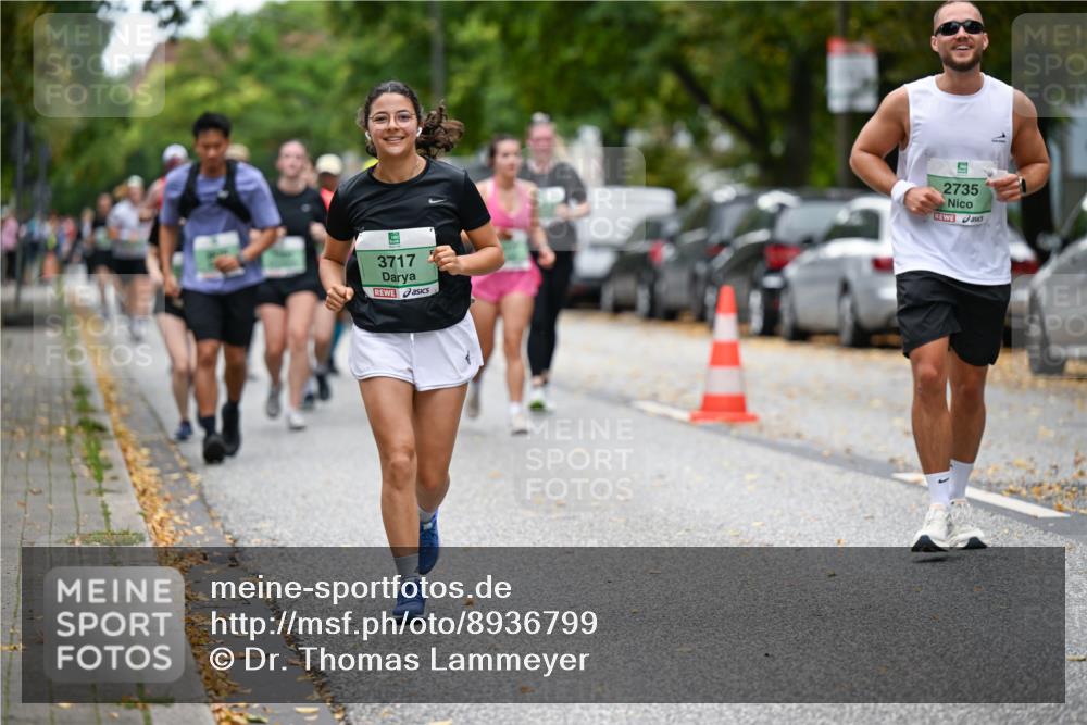 21.09.2025 - PSD Bank Halbmarathon Dr. Thomas Lammeyer http://msf.ph/oto/8936799 21.09.2025 11:03:34 Laufen 3717, 2735 meine-sportfotos.de