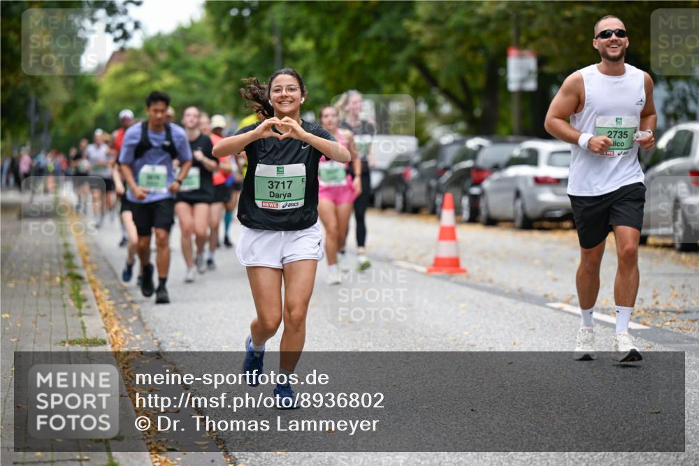 21.09.2025 - PSD Bank Halbmarathon Dr. Thomas Lammeyer http://msf.ph/oto/8936802 21.09.2025 11:03:34 Laufen 3717, 2735 meine-sportfotos.de