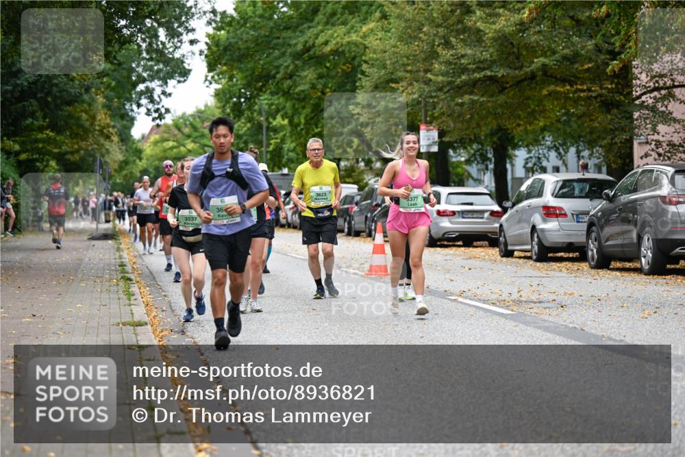 21.09.2025 - PSD Bank Halbmarathon Dr. Thomas Lammeyer http://msf.ph/oto/8936821 21.09.2025 11:03:38 Laufen 3623, 5, 3377, 36, 3537 meine-sportfotos.de