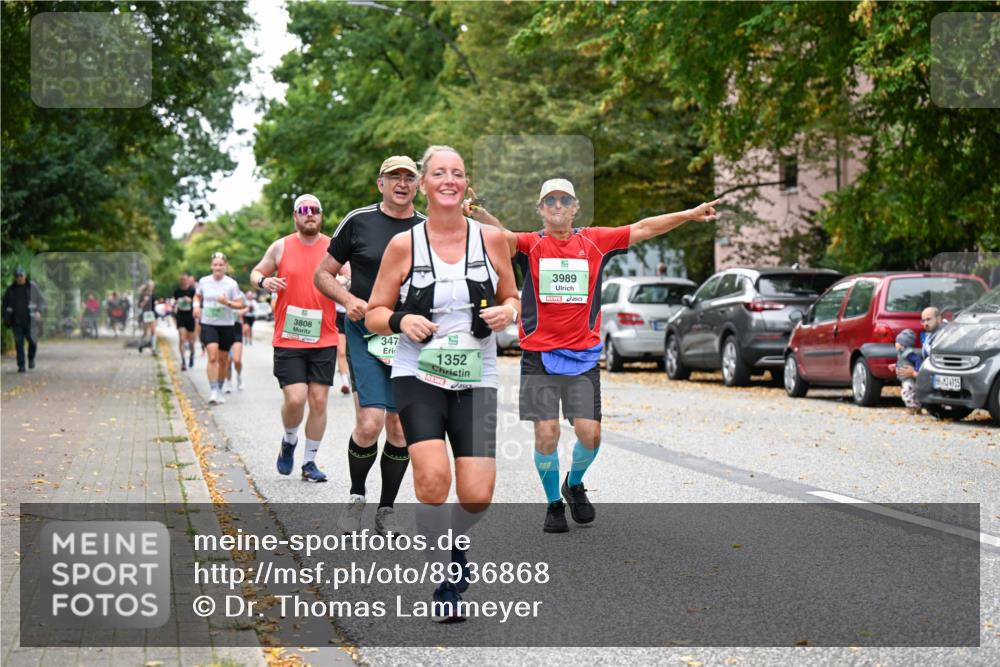 21.09.2025 - PSD Bank Halbmarathon Dr. Thomas Lammeyer http://msf.ph/oto/8936868 21.09.2025 11:03:46 Laufen 3808, 347, 1352, 5, 3989, 4925 meine-sportfotos.de