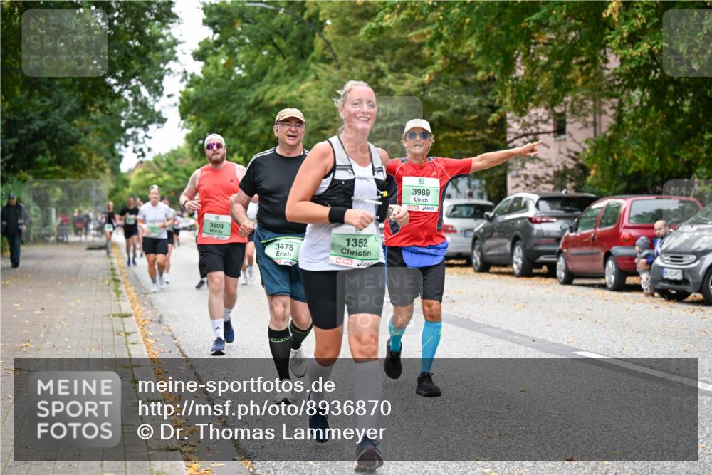 21.09.2025 - PSD Bank Halbmarathon Dr. Thomas Lammeyer http://msf.ph/oto/8936870 21.09.2025 11:03:46 Laufen 3808, 3476, 1352, 3989 meine-sportfotos.de