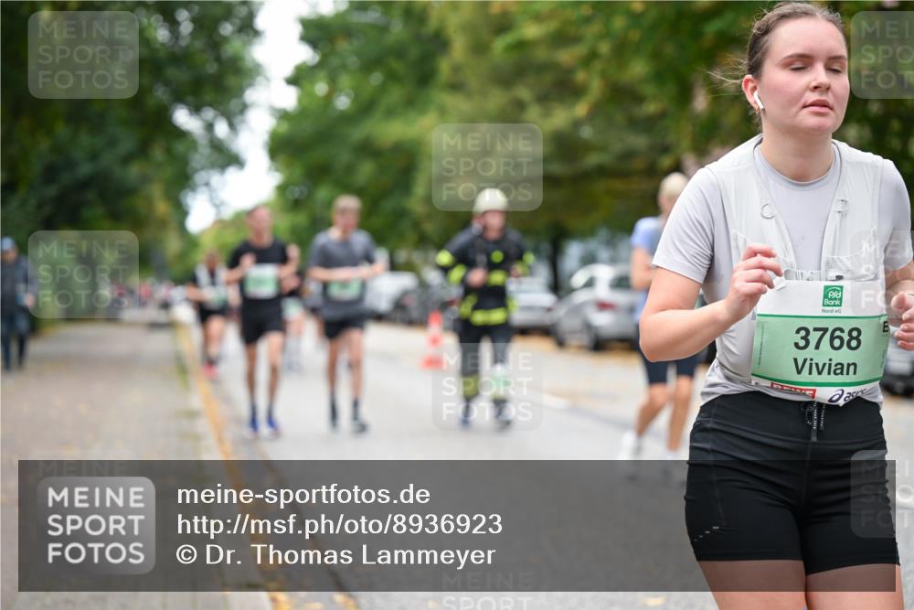 21.09.2025 - PSD Bank Halbmarathon Dr. Thomas Lammeyer http://msf.ph/oto/8936923 21.09.2025 11:03:56 Laufen 3768 meine-sportfotos.de