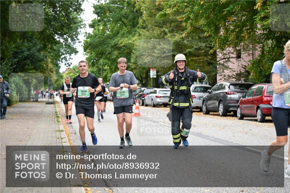 21.09.2025 - PSD Bank Halbmarathon Dr. Thomas Lammeyer http://msf.ph/oto/8936932 21.09.2025 11:03:58 Laufen 3608, 3707, 2913 meine-sportfotos.de