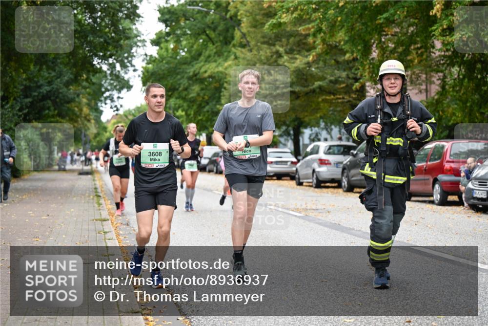 21.09.2025 - PSD Bank Halbmarathon Dr. Thomas Lammeyer http://msf.ph/oto/8936937 21.09.2025 11:03:59 Laufen 5, 3608, 2913, 4915 meine-sportfotos.de