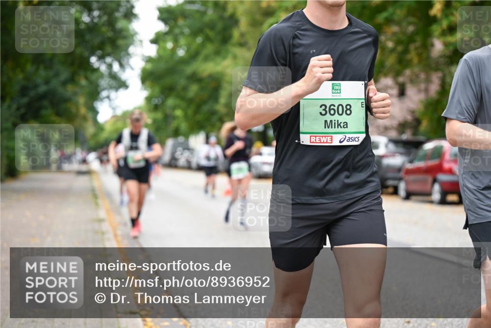 21.09.2025 - PSD Bank Halbmarathon Dr. Thomas Lammeyer http://msf.ph/oto/8936952 21.09.2025 11:04:01 Laufen 3608 meine-sportfotos.de