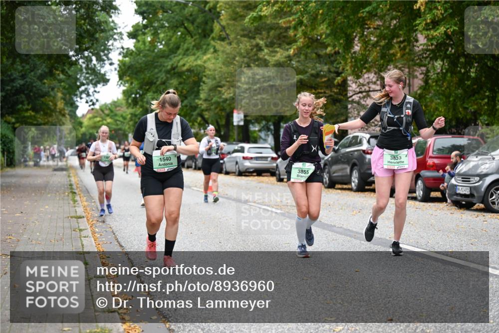 21.09.2025 - PSD Bank Halbmarathon Dr. Thomas Lammeyer http://msf.ph/oto/8936960 21.09.2025 11:04:03 Laufen 1540, 3855, 3833, 14915 meine-sportfotos.de