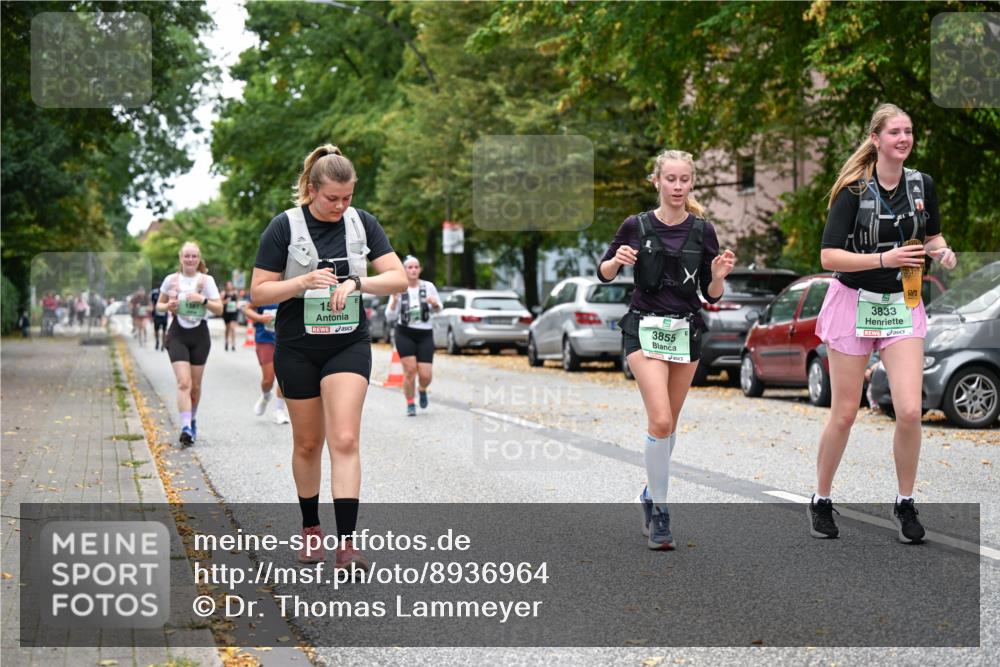 21.09.2025 - PSD Bank Halbmarathon Dr. Thomas Lammeyer http://msf.ph/oto/8936964 21.09.2025 11:04:04 Laufen 15, 3855, 3833 meine-sportfotos.de