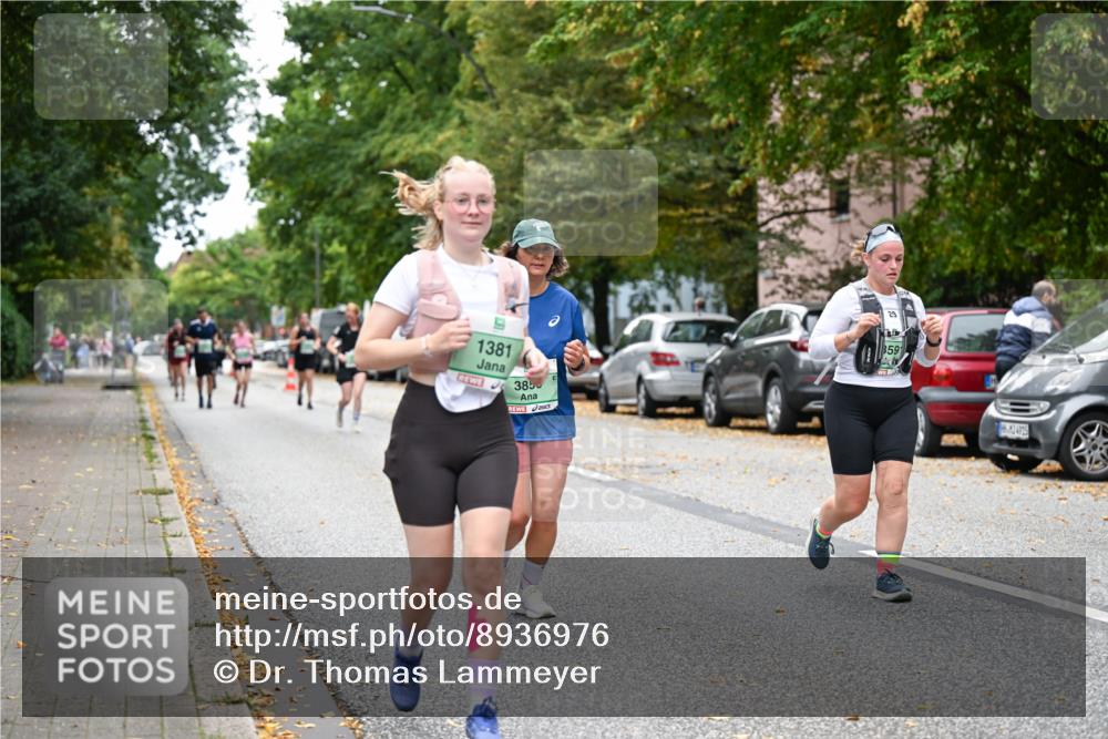 21.09.2025 - PSD Bank Halbmarathon Dr. Thomas Lammeyer http://msf.ph/oto/8936976 21.09.2025 11:04:08 Laufen 1381, 3850, 359, 495 meine-sportfotos.de