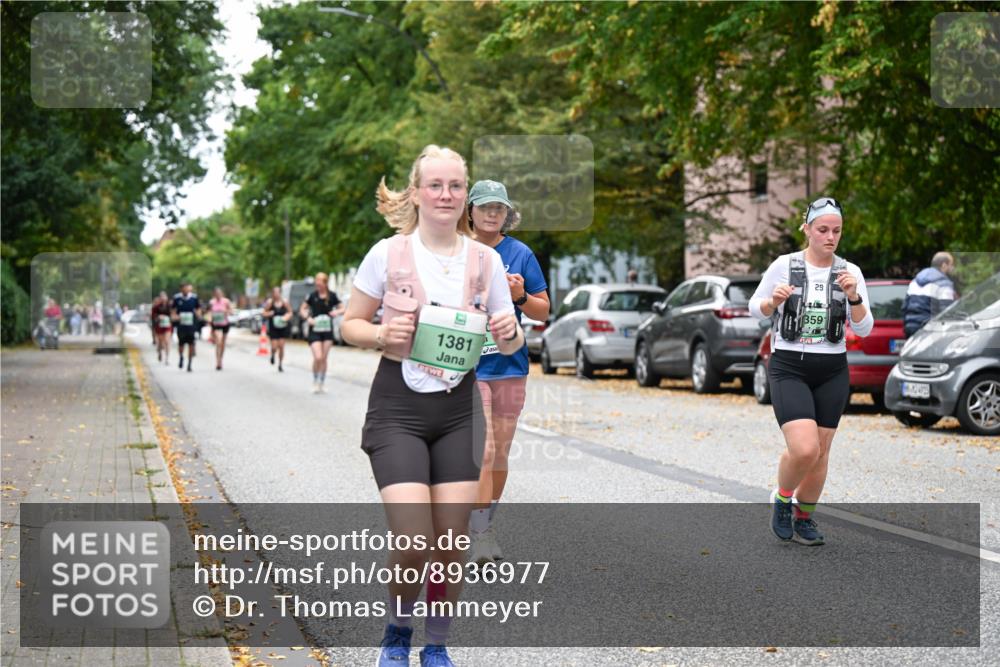21.09.2025 - PSD Bank Halbmarathon Dr. Thomas Lammeyer http://msf.ph/oto/8936977 21.09.2025 11:04:08 Laufen 1381, 29, 1359 meine-sportfotos.de
