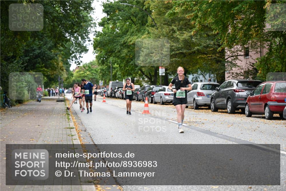 21.09.2025 - PSD Bank Halbmarathon Dr. Thomas Lammeyer http://msf.ph/oto/8936983 21.09.2025 11:04:14 Laufen 3750 meine-sportfotos.de