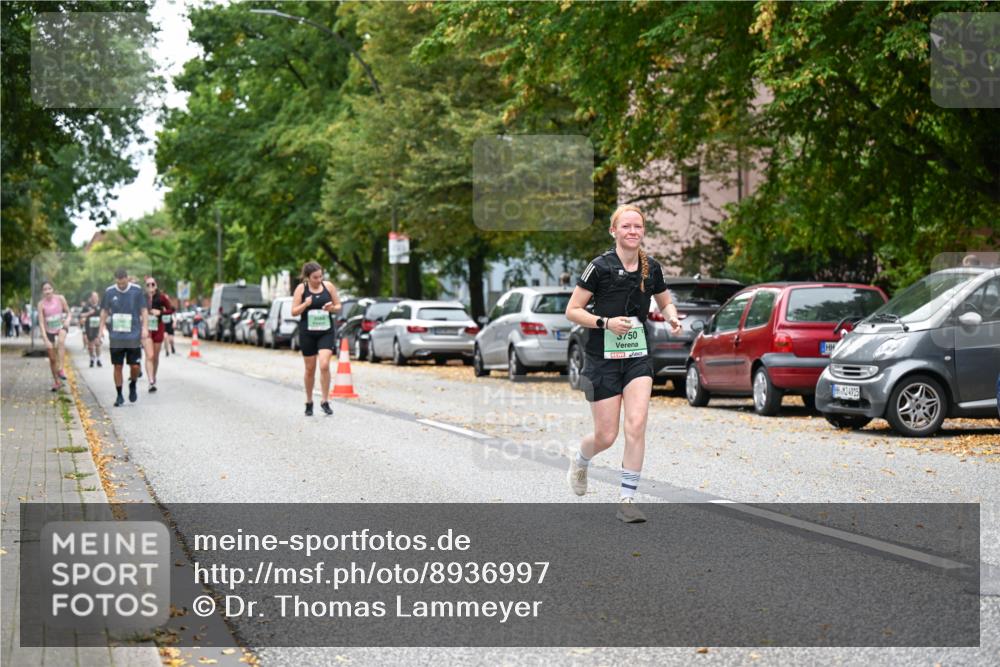 21.09.2025 - PSD Bank Halbmarathon Dr. Thomas Lammeyer http://msf.ph/oto/8936997 21.09.2025 11:04:16 Laufen 3750, 14015 meine-sportfotos.de