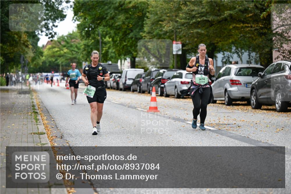 21.09.2025 - PSD Bank Halbmarathon Dr. Thomas Lammeyer http://msf.ph/oto/8937084 21.09.2025 11:04:40 Laufen 3891, 3674 meine-sportfotos.de