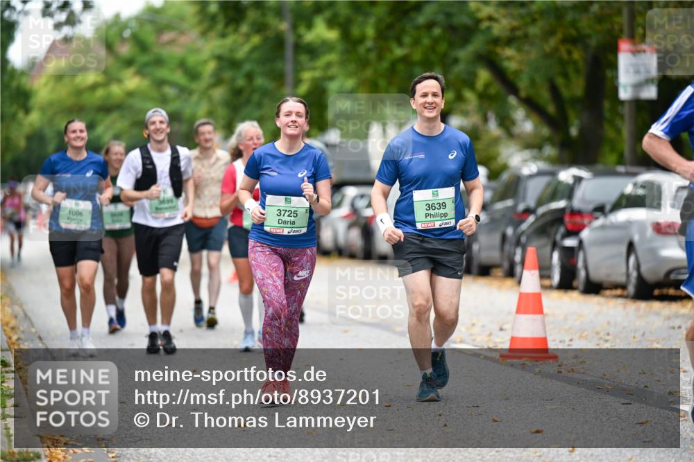 21.09.2025 - PSD Bank Halbmarathon Dr. Thomas Lammeyer http://msf.ph/oto/8937201 21.09.2025 11:05:39 Laufen 1006, 3725, 3639 meine-sportfotos.de