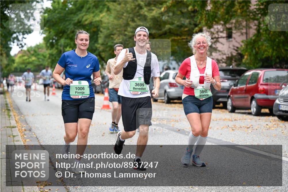 21.09.2025 - PSD Bank Halbmarathon Dr. Thomas Lammeyer http://msf.ph/oto/8937247 21.09.2025 11:05:48 Laufen 1006, 3699, 3843 meine-sportfotos.de