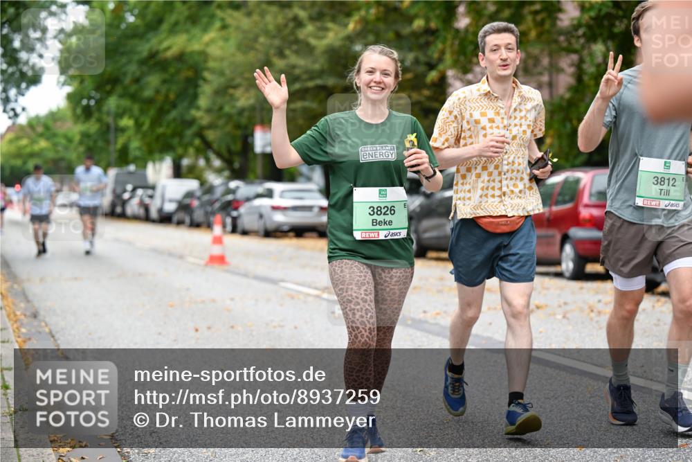 21.09.2025 - PSD Bank Halbmarathon Dr. Thomas Lammeyer http://msf.ph/oto/8937259 21.09.2025 11:05:50 Laufen 3826, 3812 meine-sportfotos.de