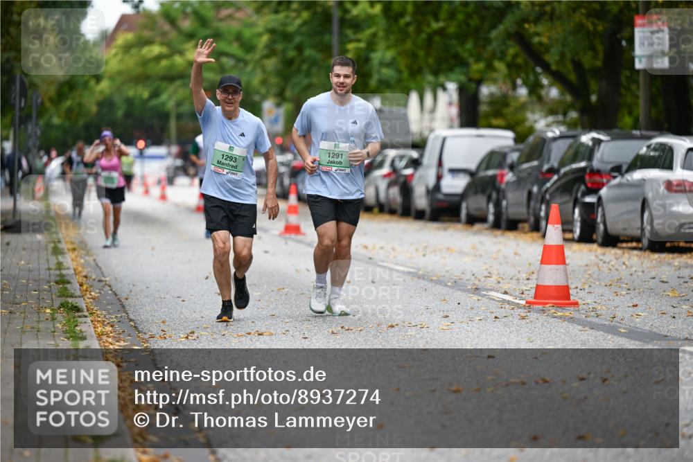 21.09.2025 - PSD Bank Halbmarathon Dr. Thomas Lammeyer http://msf.ph/oto/8937274 21.09.2025 11:05:53 Laufen 1293, 1291 meine-sportfotos.de