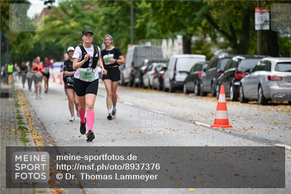 21.09.2025 - PSD Bank Halbmarathon Dr. Thomas Lammeyer http://msf.ph/oto/8937376 21.09.2025 11:06:29 Laufen 3687 meine-sportfotos.de
