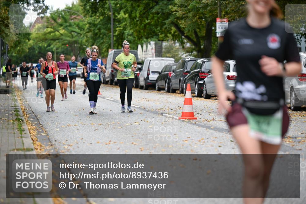 21.09.2025 - PSD Bank Halbmarathon Dr. Thomas Lammeyer http://msf.ph/oto/8937436 21.09.2025 11:06:39 Laufen 3863, 3881, 1516, 21, 09, 25 meine-sportfotos.de