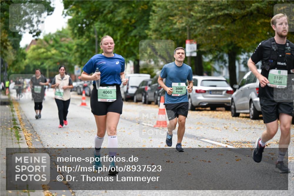 21.09.2025 - PSD Bank Halbmarathon Dr. Thomas Lammeyer http://msf.ph/oto/8937523 21.09.2025 11:06:57 Laufen 4060, 3566, 1101 meine-sportfotos.de