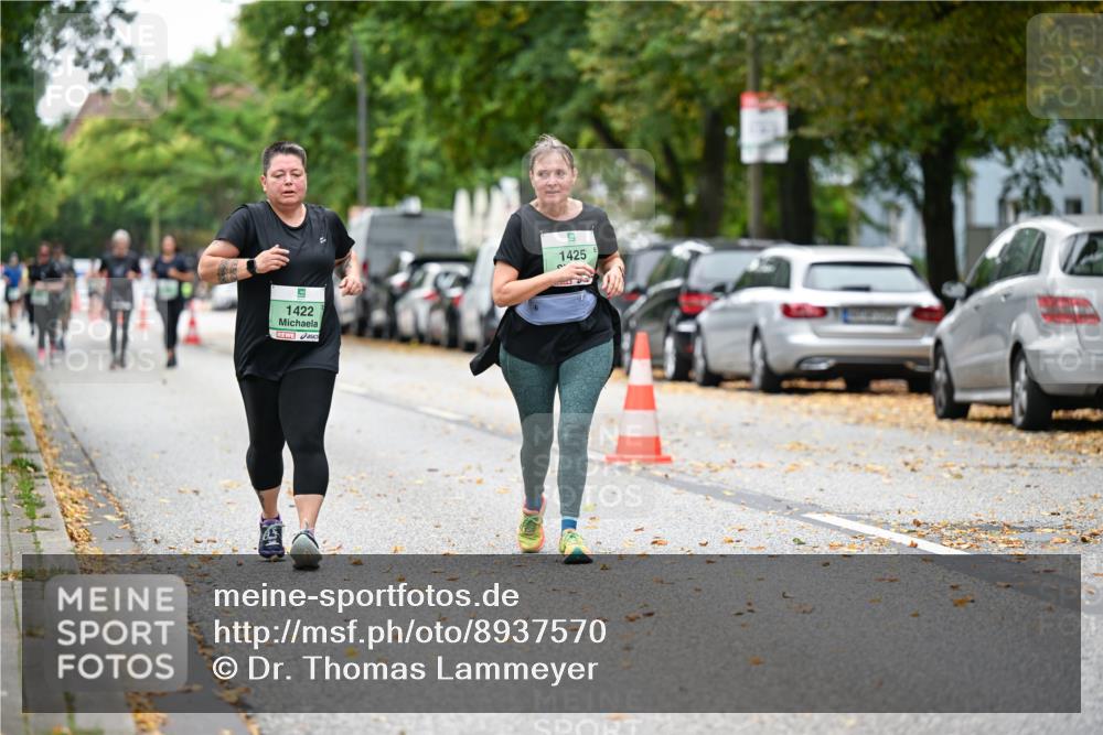 21.09.2025 - PSD Bank Halbmarathon Dr. Thomas Lammeyer http://msf.ph/oto/8937570 21.09.2025 11:07:05 Laufen 1422, 1425 meine-sportfotos.de