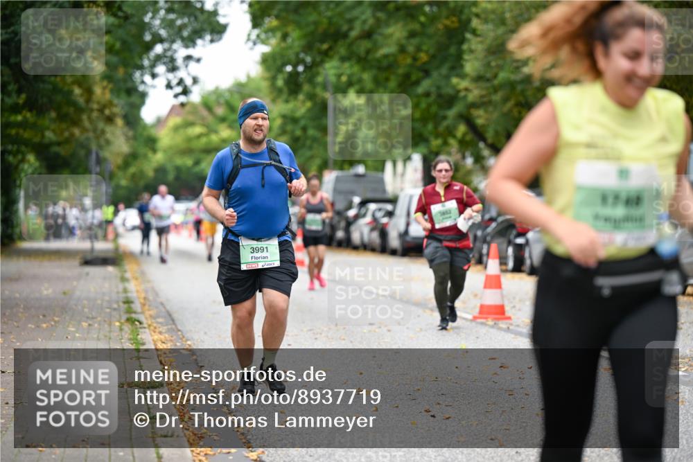 21.09.2025 - PSD Bank Halbmarathon Dr. Thomas Lammeyer http://msf.ph/oto/8937719 21.09.2025 11:07:50 Laufen 3991, 5462, 1740 meine-sportfotos.de