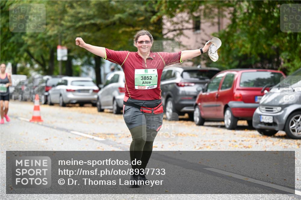 21.09.2025 - PSD Bank Halbmarathon Dr. Thomas Lammeyer http://msf.ph/oto/8937733 21.09.2025 11:07:56 Laufen 3852 meine-sportfotos.de