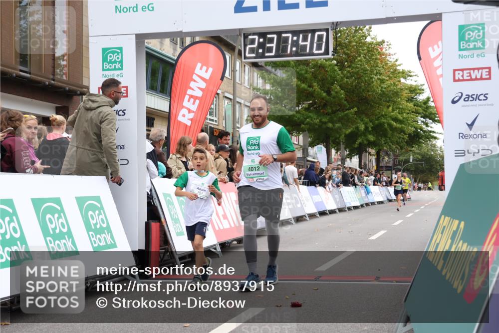 21.09.2025 - PSD Bank Halbmarathon Strokosch-Dieckow http://msf.ph/oto/8937915 21.09.2025 12:37:03 Ziel 3035, 3125, 4012 meine-sportfotos.de