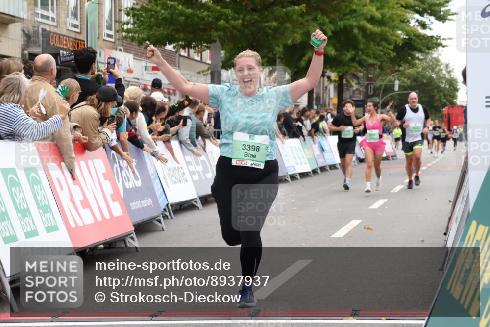 21.09.2025 - PSD Bank Halbmarathon Strokosch-Dieckow http://msf.ph/oto/8937937 21.09.2025 12:37:51 Ziel 3398, 3832 meine-sportfotos.de