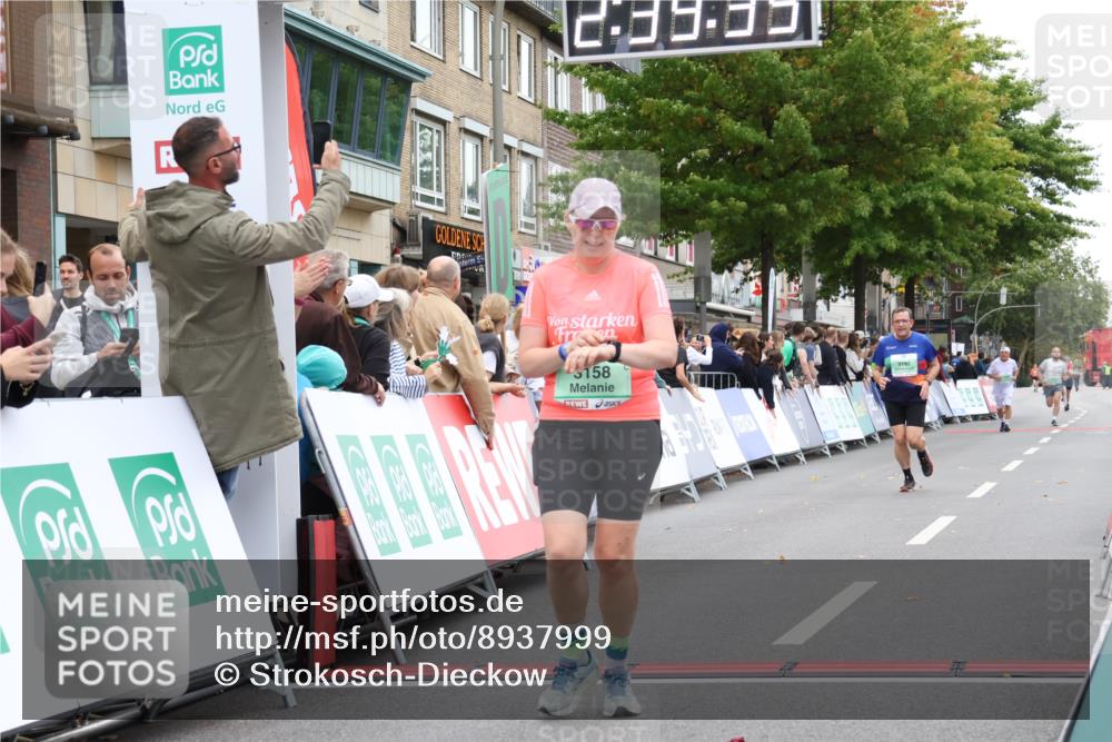 21.09.2025 - PSD Bank Halbmarathon Strokosch-Dieckow http://msf.ph/oto/8937999 21.09.2025 12:38:58 Ziel 3158, 3197, 3821, 3861 meine-sportfotos.de