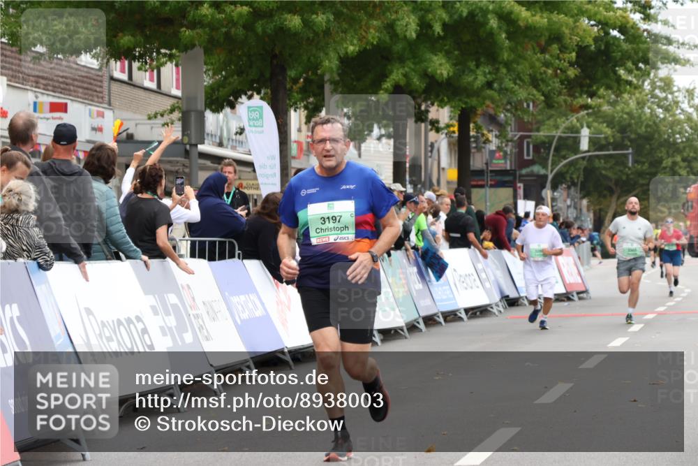 21.09.2025 - PSD Bank Halbmarathon Strokosch-Dieckow http://msf.ph/oto/8938003 21.09.2025 12:39:01 Ziel 3158, 3197, 3821, 3861 meine-sportfotos.de