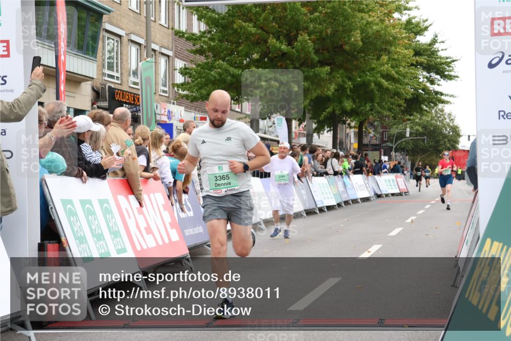 21.09.2025 - PSD Bank Halbmarathon Strokosch-Dieckow http://msf.ph/oto/8938011 21.09.2025 12:39:08 Ziel 3197, 3280, 3365 meine-sportfotos.de