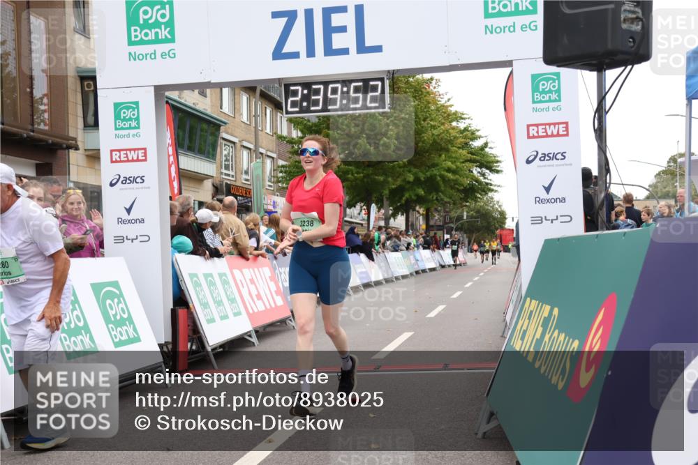 21.09.2025 - PSD Bank Halbmarathon Strokosch-Dieckow http://msf.ph/oto/8938025 21.09.2025 12:39:16 Ziel 3238, 3280 meine-sportfotos.de