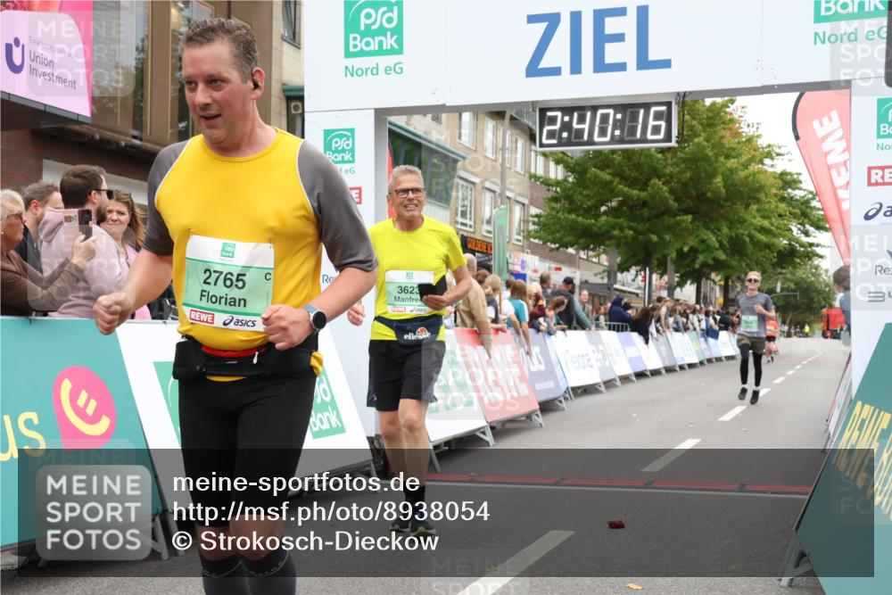 21.09.2025 - PSD Bank Halbmarathon Strokosch-Dieckow http://msf.ph/oto/8938054 21.09.2025 12:39:40 Ziel 2709, 2765, 3566, 3623 meine-sportfotos.de