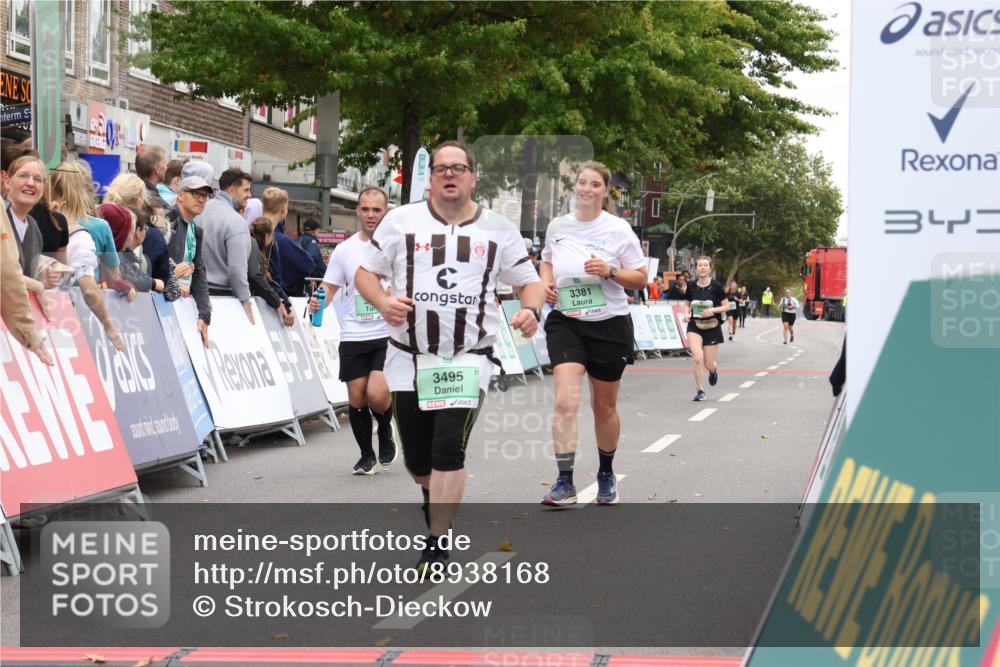 21.09.2025 - PSD Bank Halbmarathon Strokosch-Dieckow http://msf.ph/oto/8938168 21.09.2025 12:42:35 Ziel 3241, 3381, 3495 meine-sportfotos.de