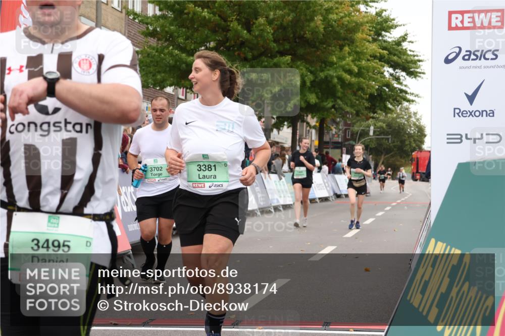 21.09.2025 - PSD Bank Halbmarathon Strokosch-Dieckow http://msf.ph/oto/8938174 21.09.2025 12:42:39 Ziel 3241, 3381, 3495, 3702 meine-sportfotos.de