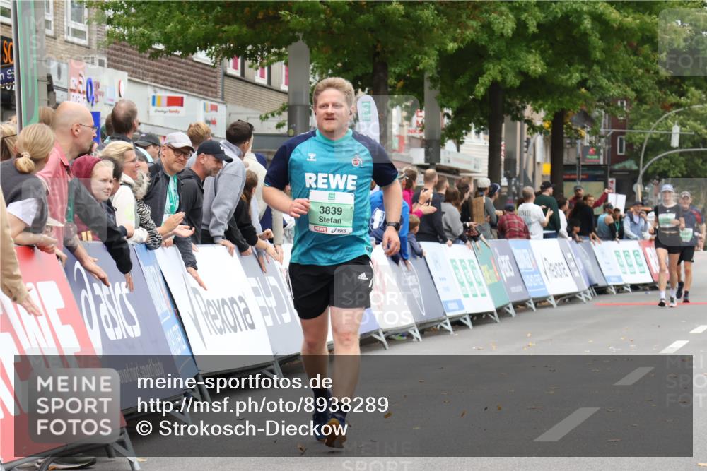 21.09.2025 - PSD Bank Halbmarathon Strokosch-Dieckow http://msf.ph/oto/8938289 21.09.2025 12:46:01 Ziel 3839 meine-sportfotos.de
