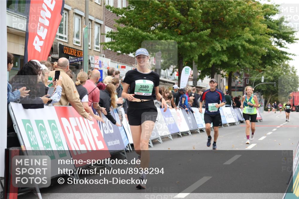21.09.2025 - PSD Bank Halbmarathon Strokosch-Dieckow http://msf.ph/oto/8938294 21.09.2025 12:46:13 Ziel 1153, 3589, 3751 meine-sportfotos.de