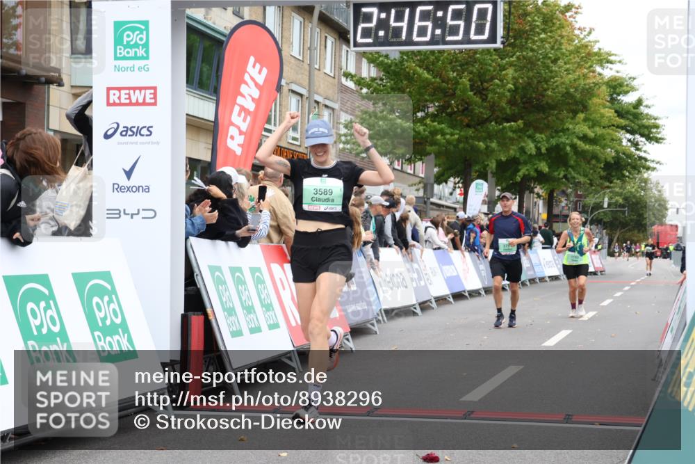 21.09.2025 - PSD Bank Halbmarathon Strokosch-Dieckow http://msf.ph/oto/8938296 21.09.2025 12:46:13 Ziel 1153, 3589, 3751 meine-sportfotos.de