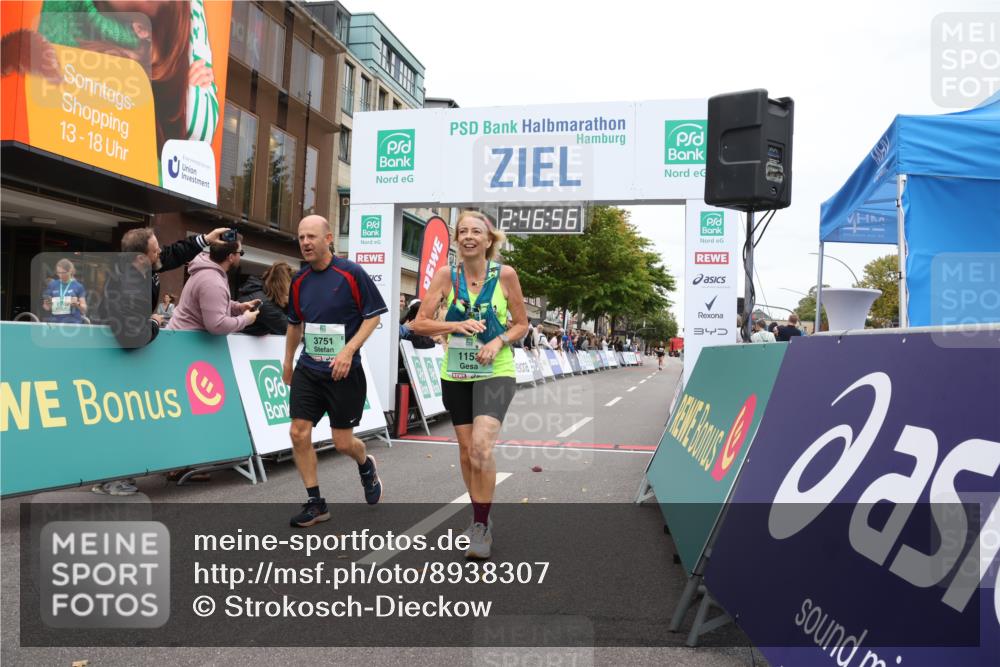 21.09.2025 - PSD Bank Halbmarathon Strokosch-Dieckow http://msf.ph/oto/8938307 21.09.2025 12:46:19 Ziel 1153, 3589, 3751 meine-sportfotos.de