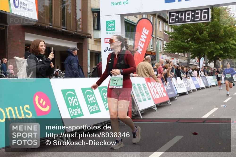 21.09.2025 - PSD Bank Halbmarathon Strokosch-Dieckow http://msf.ph/oto/8938346 21.09.2025 12:48:00 Ziel 1974, 3579 meine-sportfotos.de