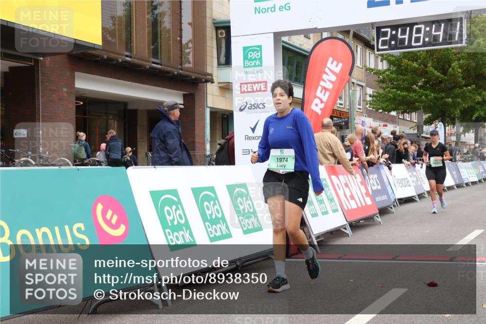 21.09.2025 - PSD Bank Halbmarathon Strokosch-Dieckow http://msf.ph/oto/8938350 21.09.2025 12:48:04 Ziel 1280, 1974, 3579 meine-sportfotos.de