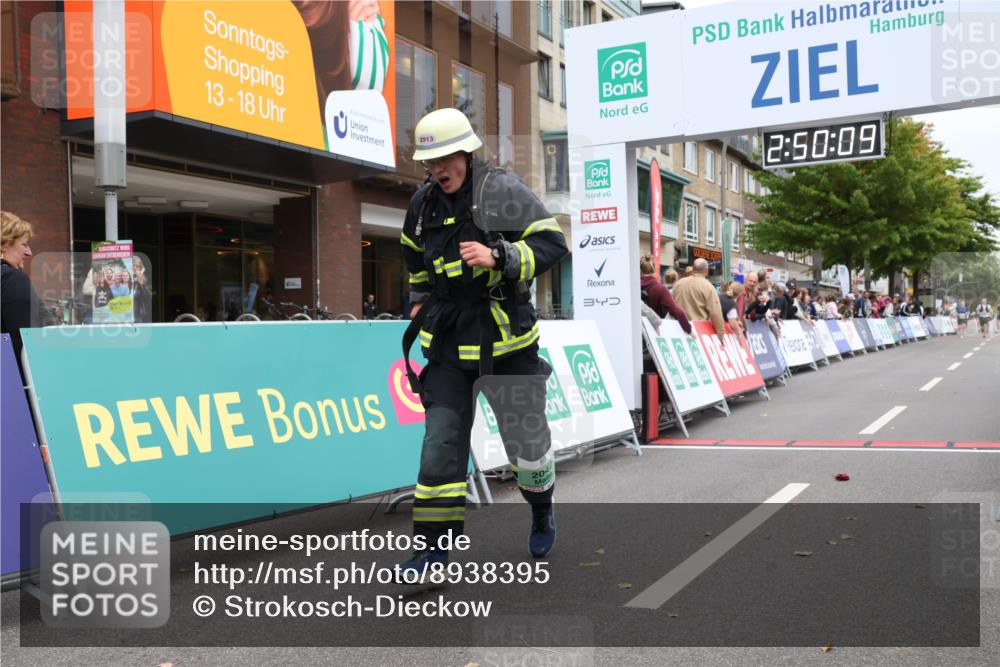 21.09.2025 - PSD Bank Halbmarathon Strokosch-Dieckow http://msf.ph/oto/8938395 21.09.2025 12:49:33 Ziel 2042 meine-sportfotos.de