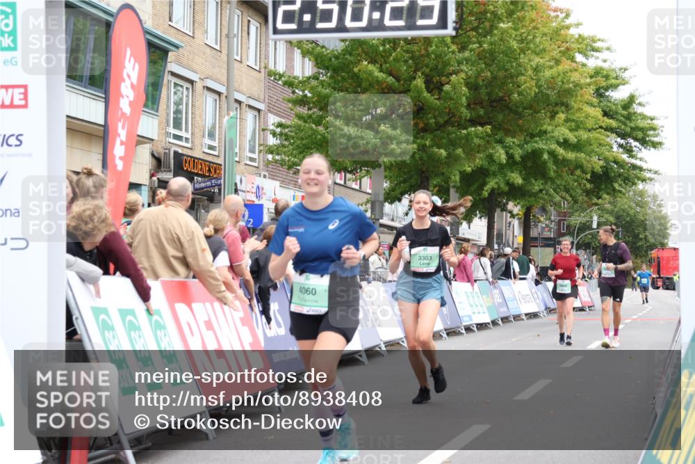 21.09.2025 - PSD Bank Halbmarathon Strokosch-Dieckow http://msf.ph/oto/8938408 21.09.2025 12:49:53 Ziel 1006, 3303, 3699, 4060 meine-sportfotos.de