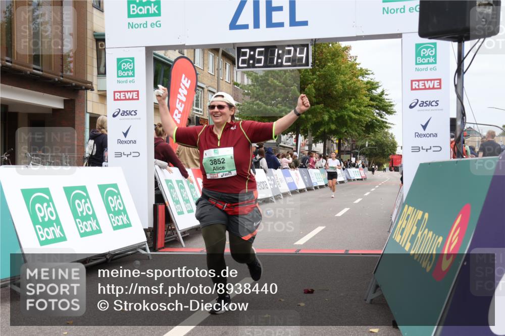 21.09.2025 - PSD Bank Halbmarathon Strokosch-Dieckow http://msf.ph/oto/8938440 21.09.2025 12:50:48 Ziel 3852 meine-sportfotos.de