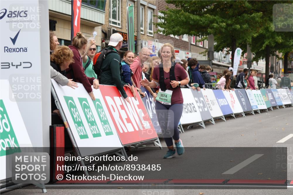 21.09.2025 - PSD Bank Halbmarathon Strokosch-Dieckow http://msf.ph/oto/8938485 21.09.2025 12:52:22 Ziel 3574, 3808 meine-sportfotos.de