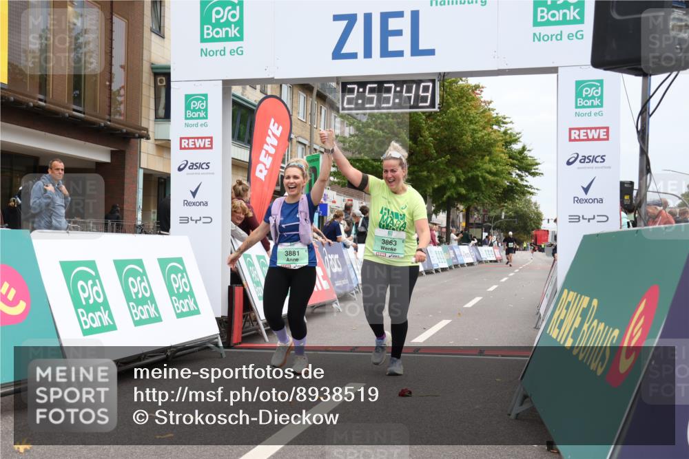 21.09.2025 - PSD Bank Halbmarathon Strokosch-Dieckow http://msf.ph/oto/8938519 21.09.2025 12:53:12 Ziel 3384, 3427, 3863, 3881 meine-sportfotos.de