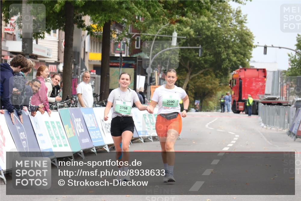 21.09.2025 - PSD Bank Halbmarathon Strokosch-Dieckow http://msf.ph/oto/8938633 21.09.2025 12:59:11 Ziel  meine-sportfotos.de
